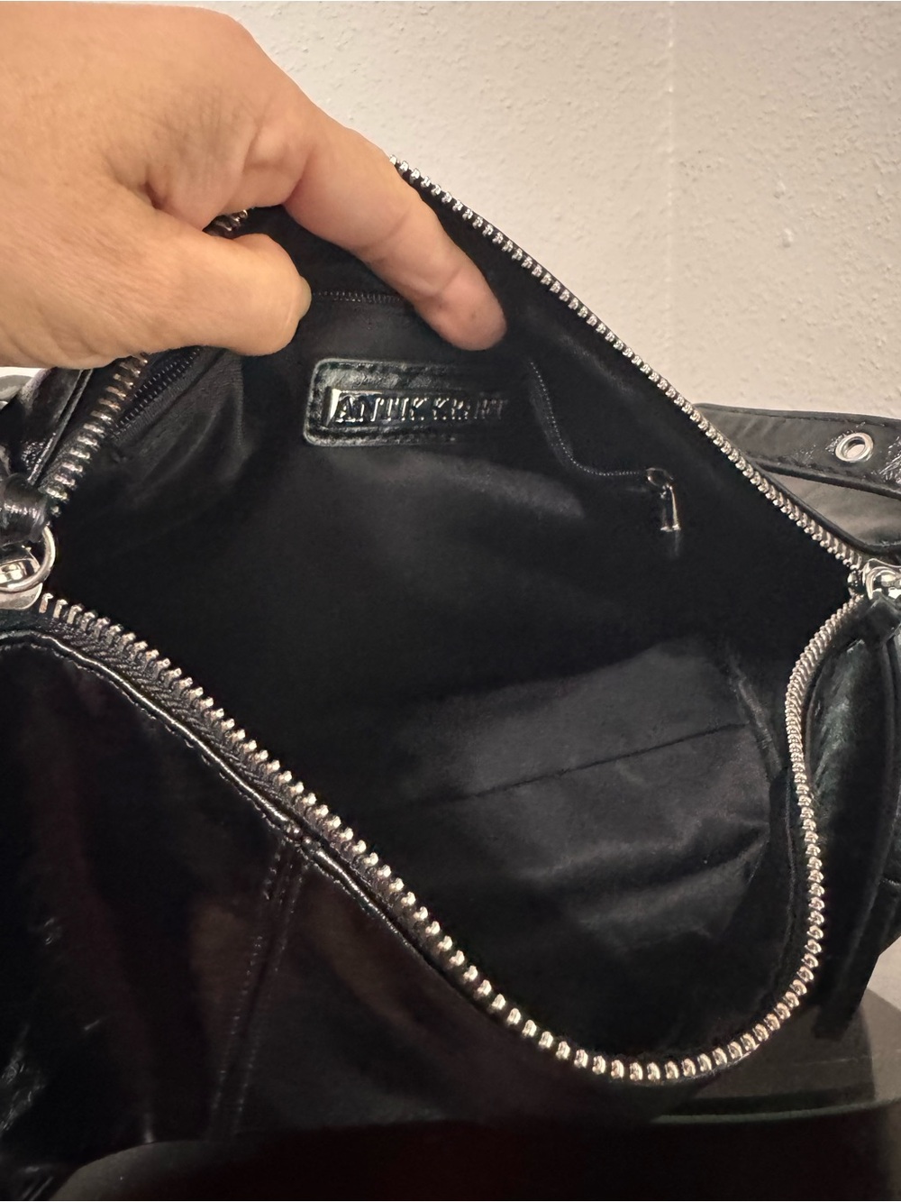 Antik Kraft Black Shoulder Bag with Silver Hardware - Picture 11 of 16